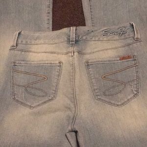 Seven jeans